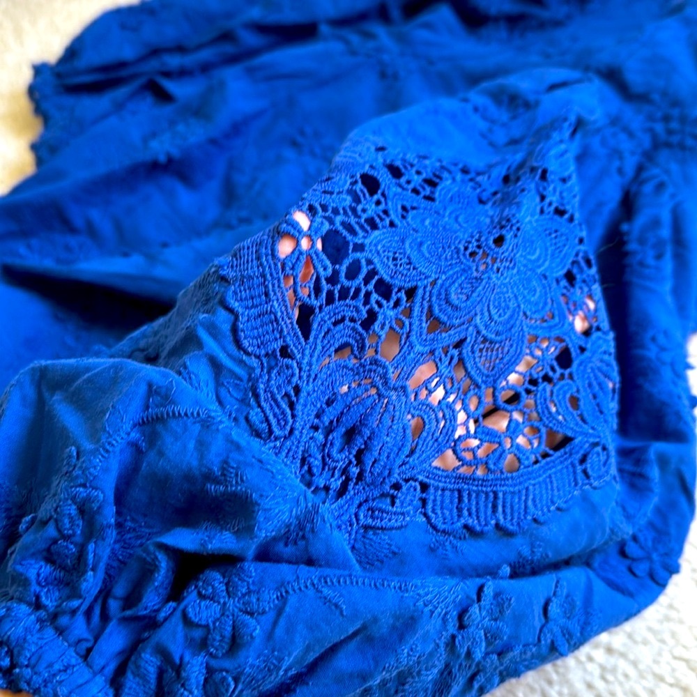 FARM RIO “3D Flower” textured blouse - Picture 6 of 11